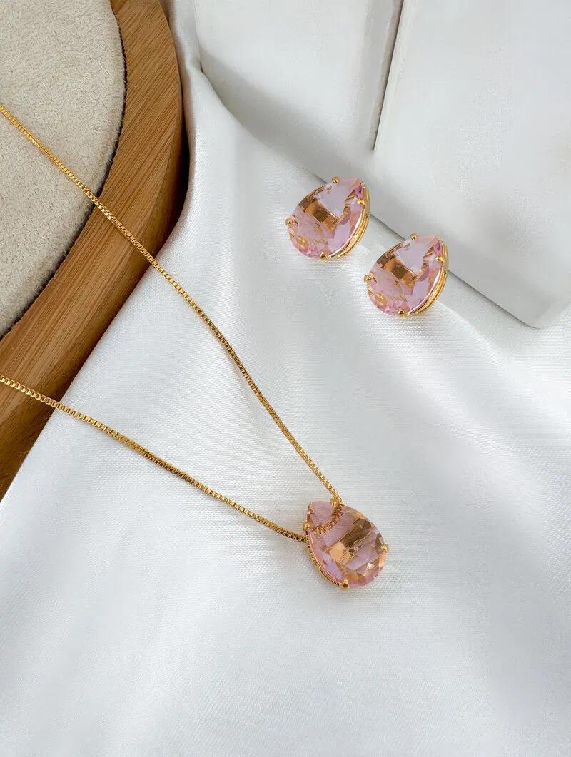 Conjunto Colar e Brinco Golden Pink Folheado a Ouro